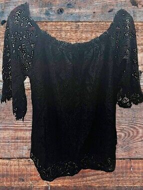 Elegant Black Lace Scoop-Neck Blouse